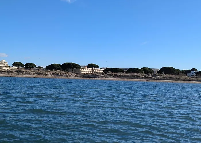 Apartmán Climatise Vue Acces Direct Et Piscine *